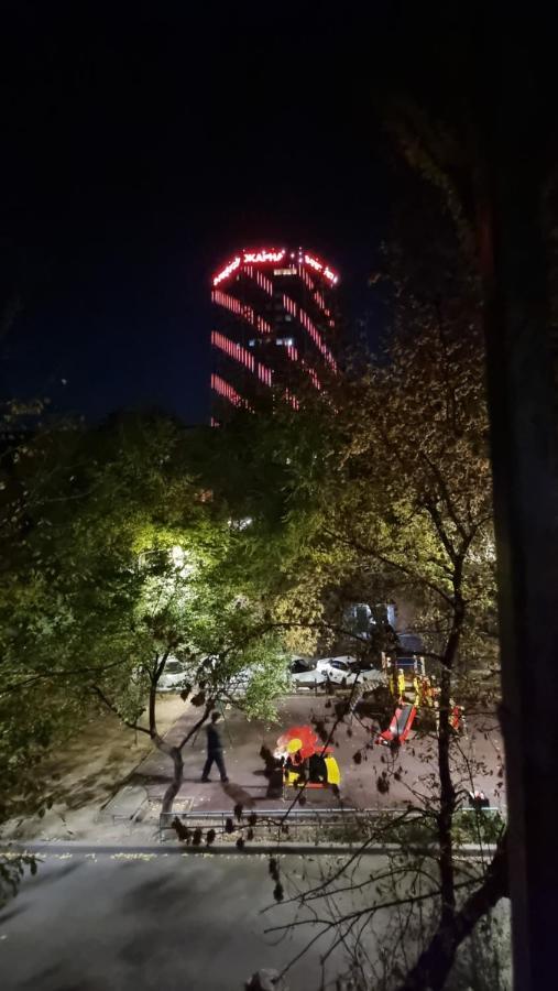 Koktem Apart In The Center Of Almaty 아파트 외부 사진
